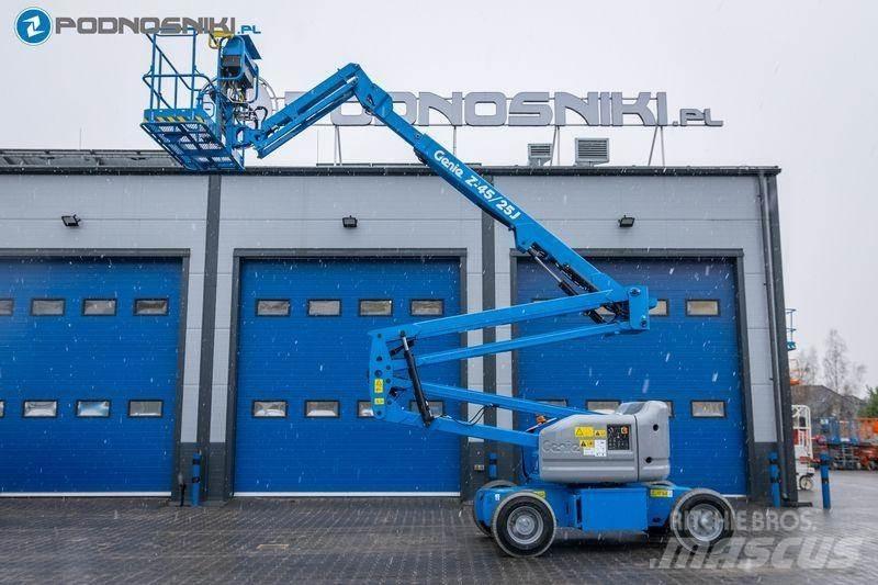 Genie Z-45/25J Iseliikuvad poomtõstukid