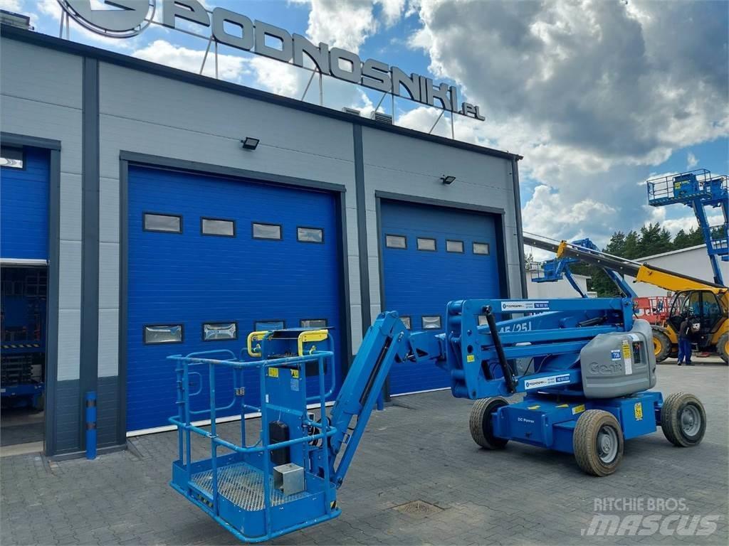 Genie Z-45/25J DC Iseliikuvad poomtõstukid