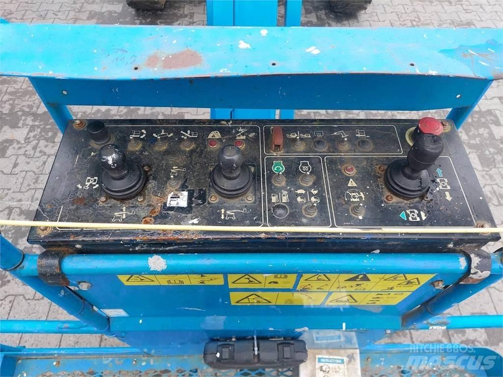 Genie Z-45/25J RT Iseliikuvad poomtõstukid