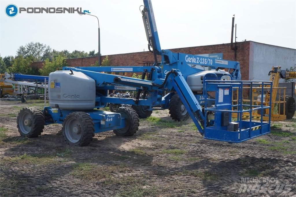 Genie Z45/25J Iseliikuvad poomtõstukid