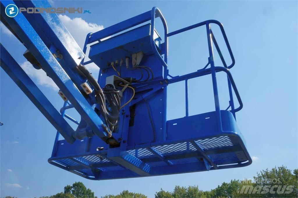 Genie Z45/25J Iseliikuvad poomtõstukid