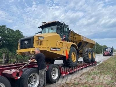 CAT 725 04A Liigendraamiga pinnaseveokid