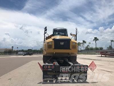 CAT 745C Liigendraamiga pinnaseveokid