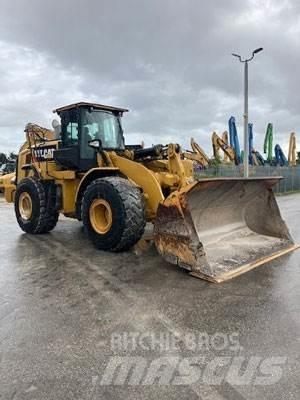 CAT 966M Rataslaadurid