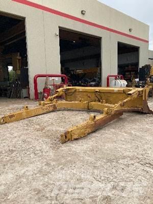 CAT D8T Angle Blade Muud osad