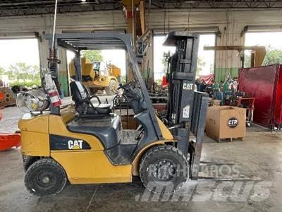 CAT P5000-LP Kahveltõstukid - muud