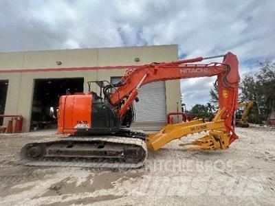Hitachi ZX225USLC-6 Materjalikäitlusmasinad