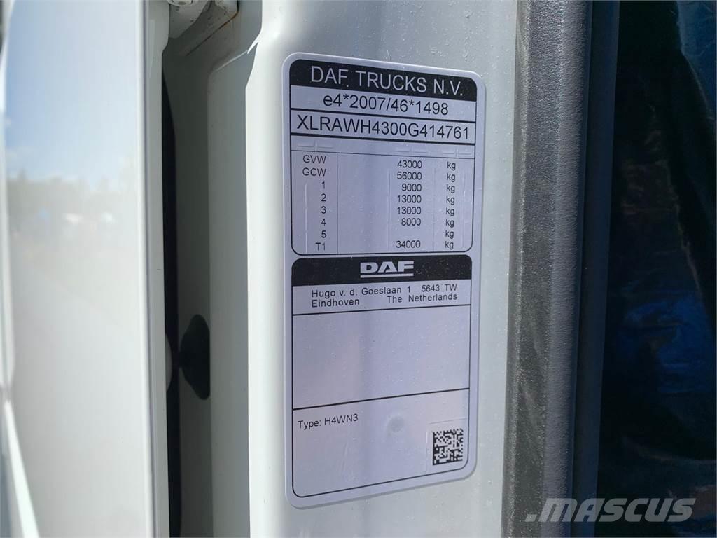 DAF XF 430 8x4*4 Raamautod