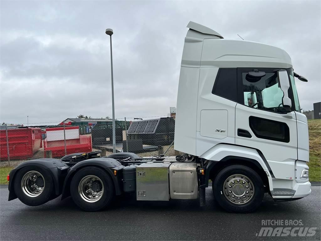 DAF XF530 FTS 6x2 Sadulveokid