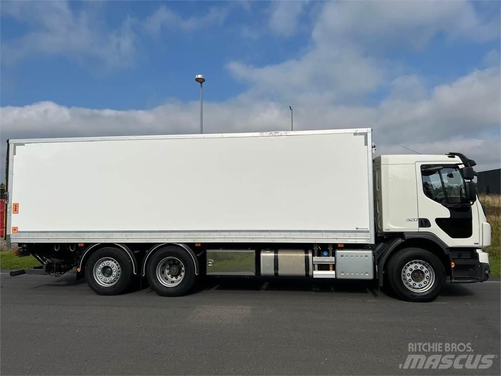 Volvo FE320 6x2*4 Furgoonautod