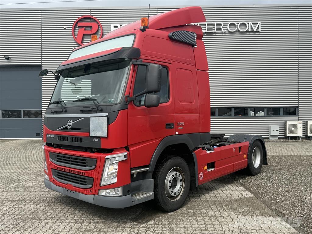 Volvo FM370 Sadulveokid