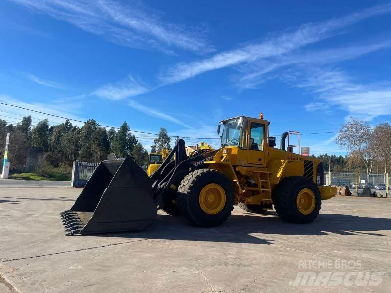 Volvo L 220 E Rataslaadurid