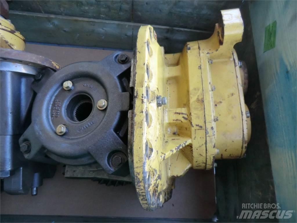 CAT 735 Muu