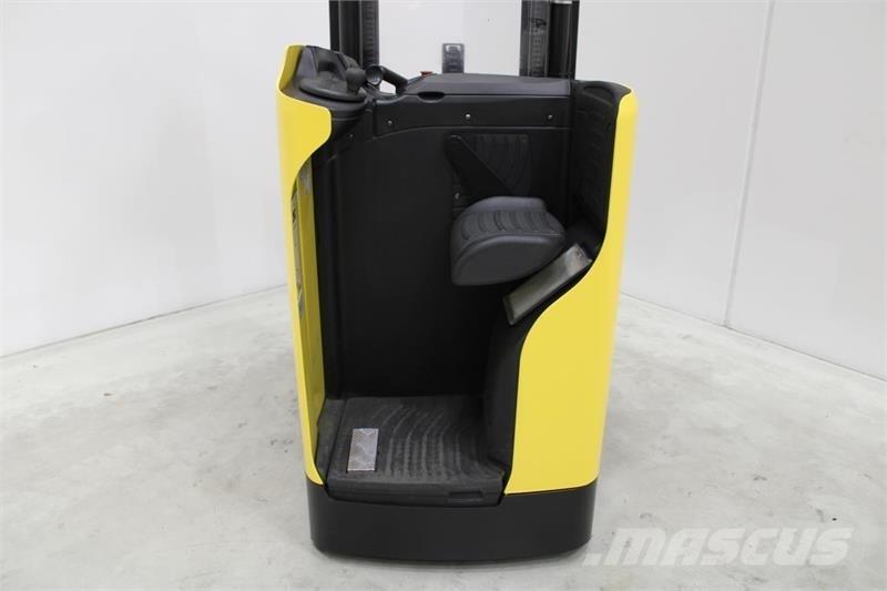 Hyster RS1.6 Platvormiga virnastajad