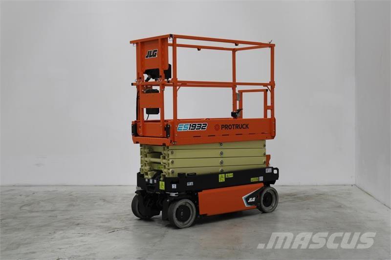 JLG ES1932 Käärtõstukid