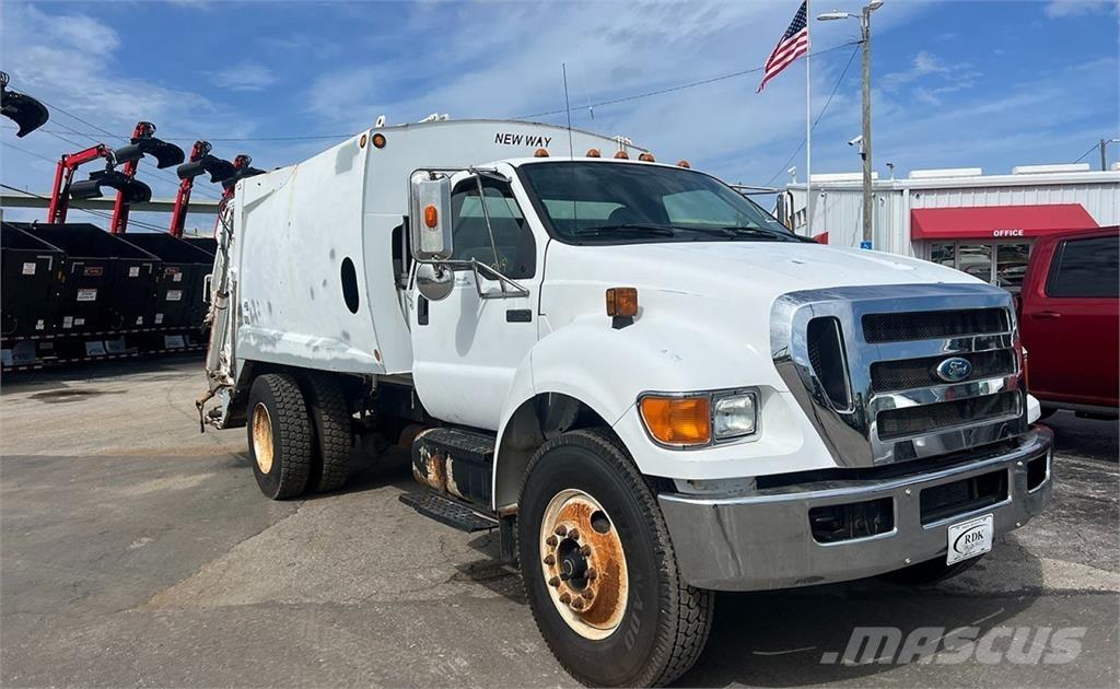 Ford F750 Prügiautod