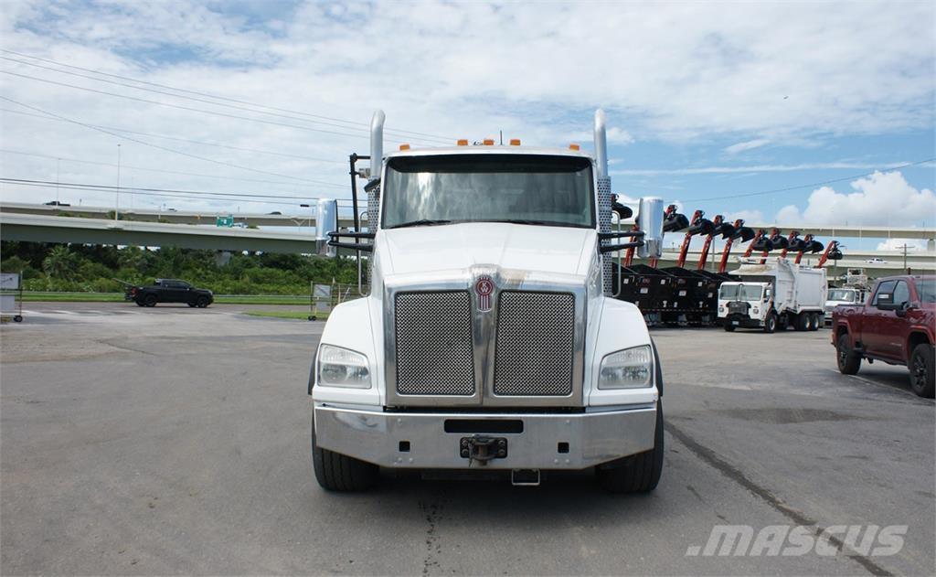 Kenworth T880 Trossüsteemiga vahetuskere veokid