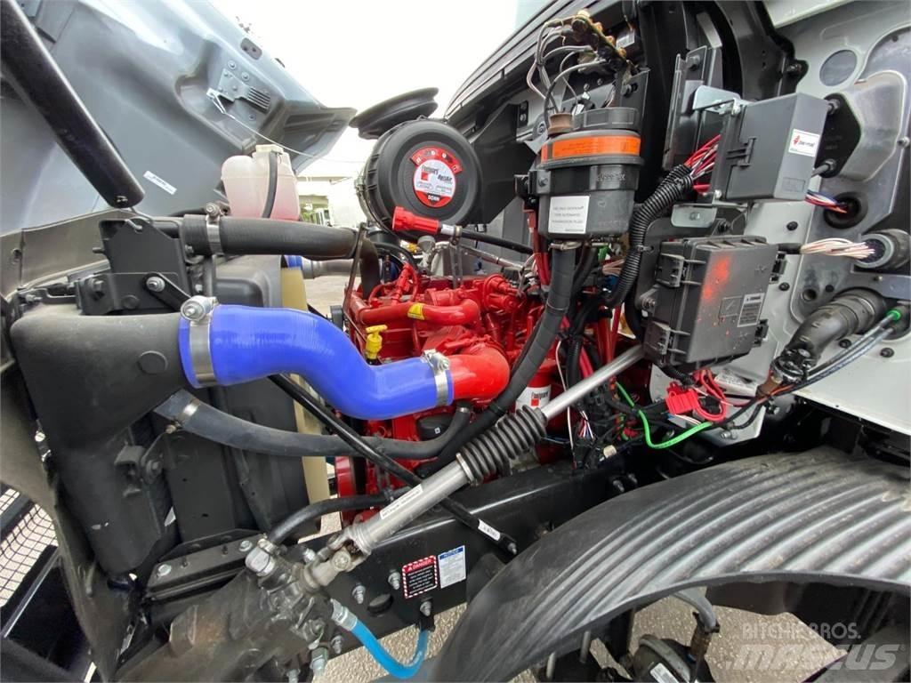 Mack MD7 Haaratsid