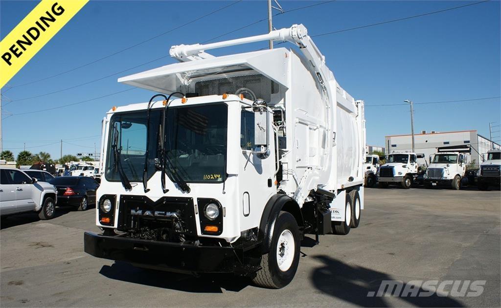 Mack MRU613 Prügiautod