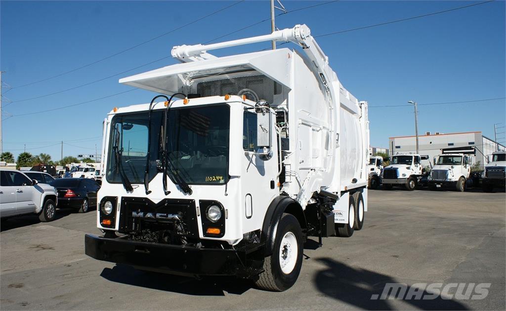 Mack MRU613 Prügiautod