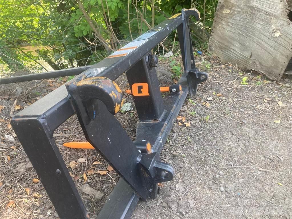 Ålö  Muud traktoritarvikud