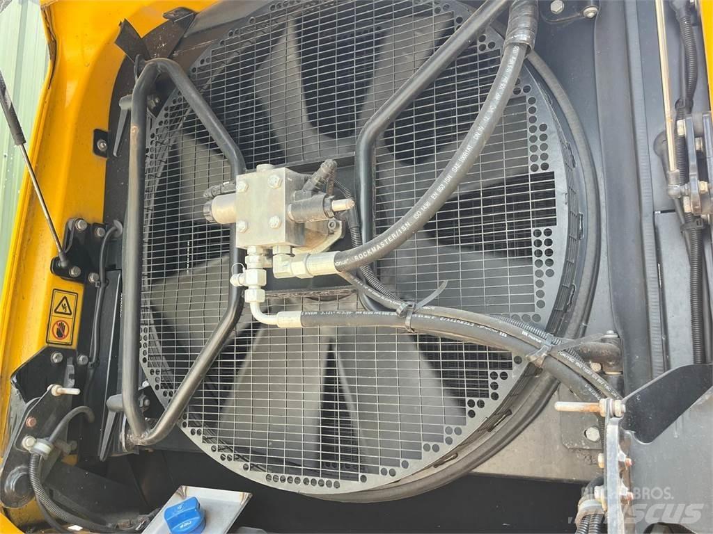 JCB 435S Põllumajanduslikud teleskoopkäitlejad