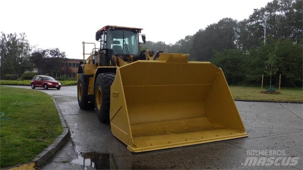 CAT 972M XE Roomikekskavaatorid