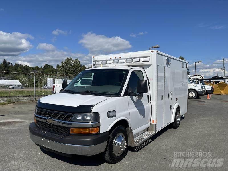 Chevrolet Express Väikebussid