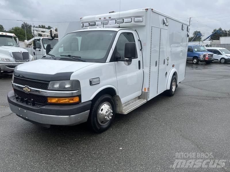 Chevrolet Express Väikebussid