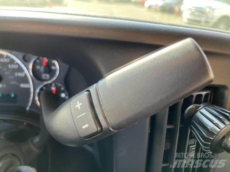Chevrolet Express Kaubikud