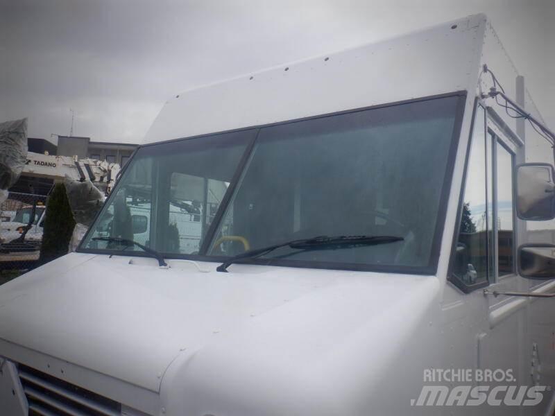 Ford E-450 Kaubikud