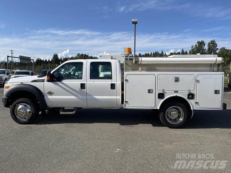 Ford F-450 SD Munitsipaalsõidukid