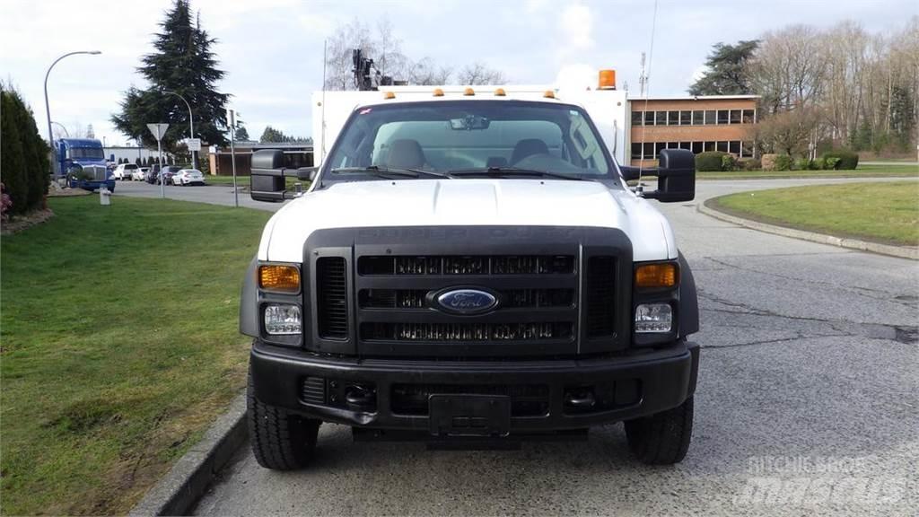 Ford F-550 Kraanaga veokid