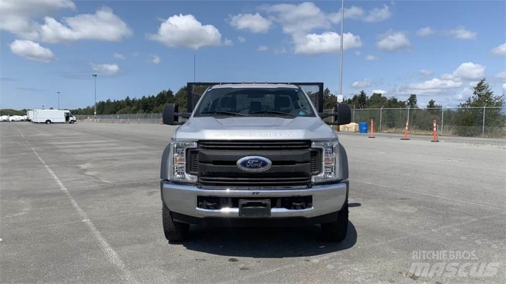 Ford F-550 Madelautod