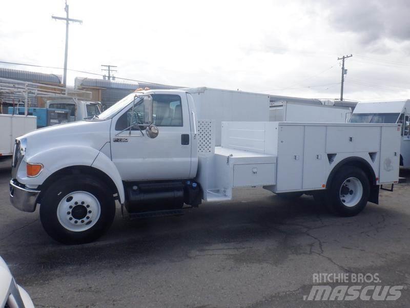 Ford F-750 Munitsipaalsõidukid