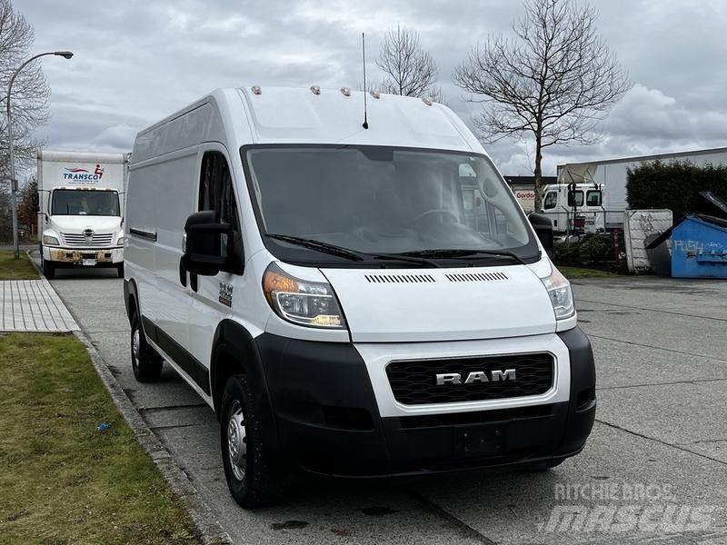 RAM Promaster Kaubikud