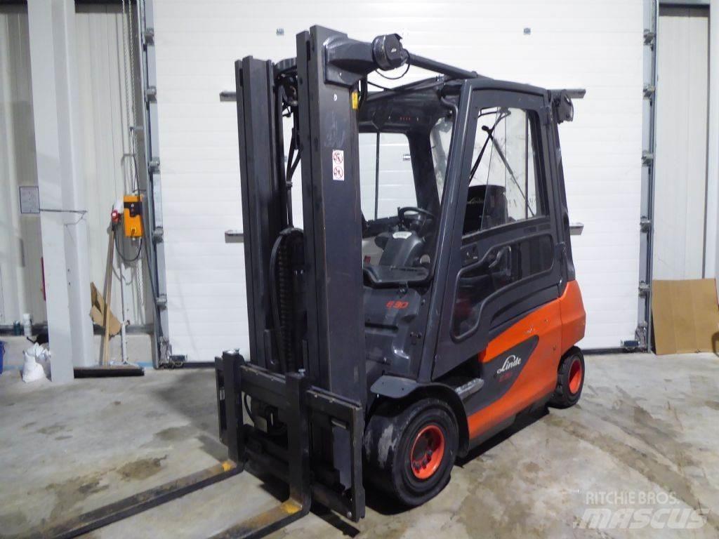 Linde E30-01 Elektritõstukid