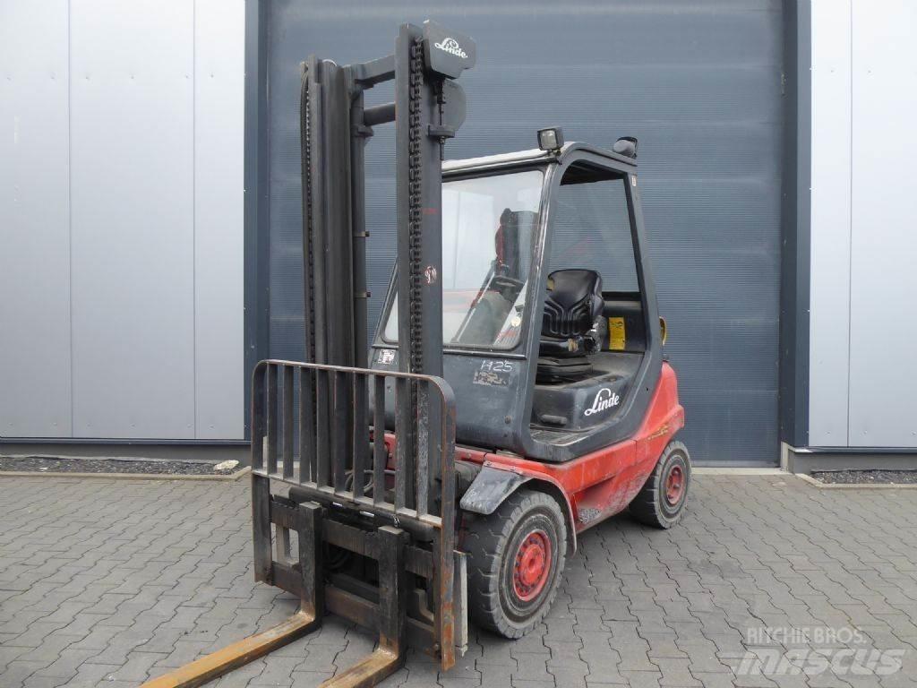 Linde H25T-03 Gaasitõstukid