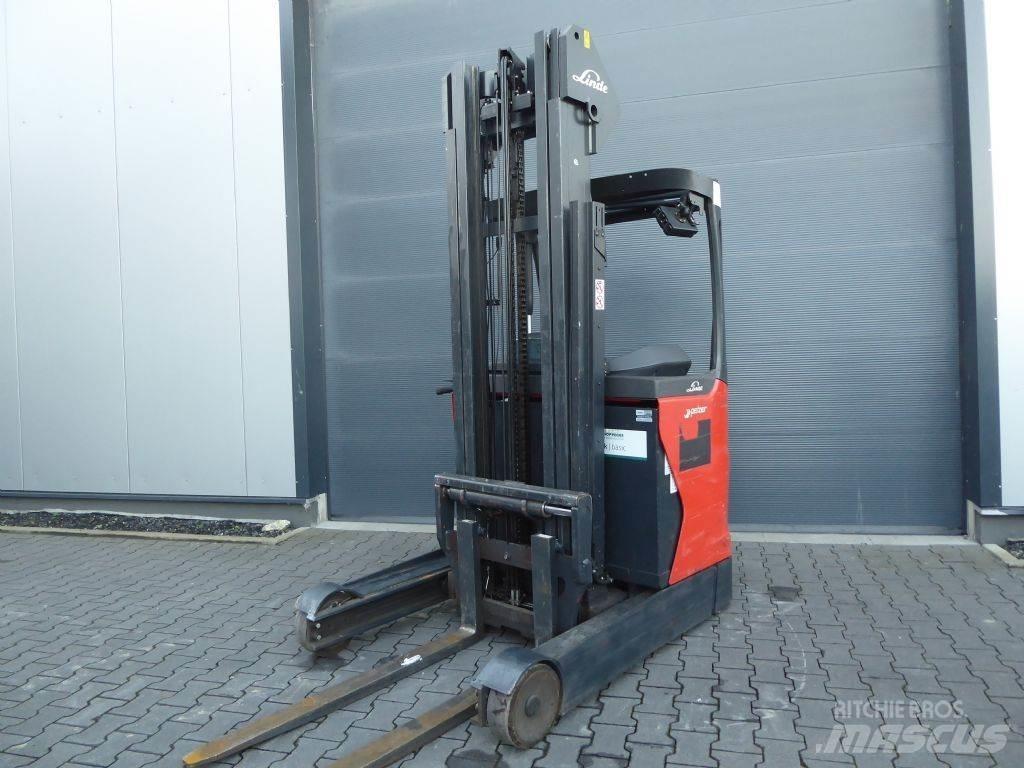 Linde R16-01 Lükandmastiga tõstukid
