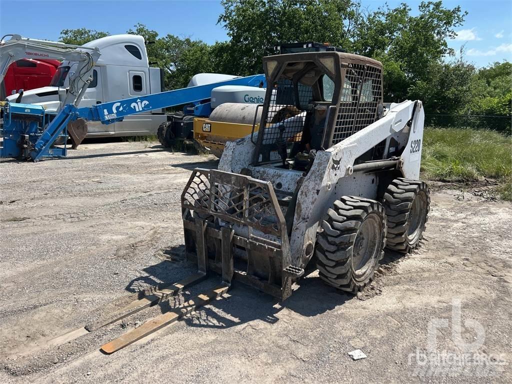 Bobcat S220 Kompaktlaadurid