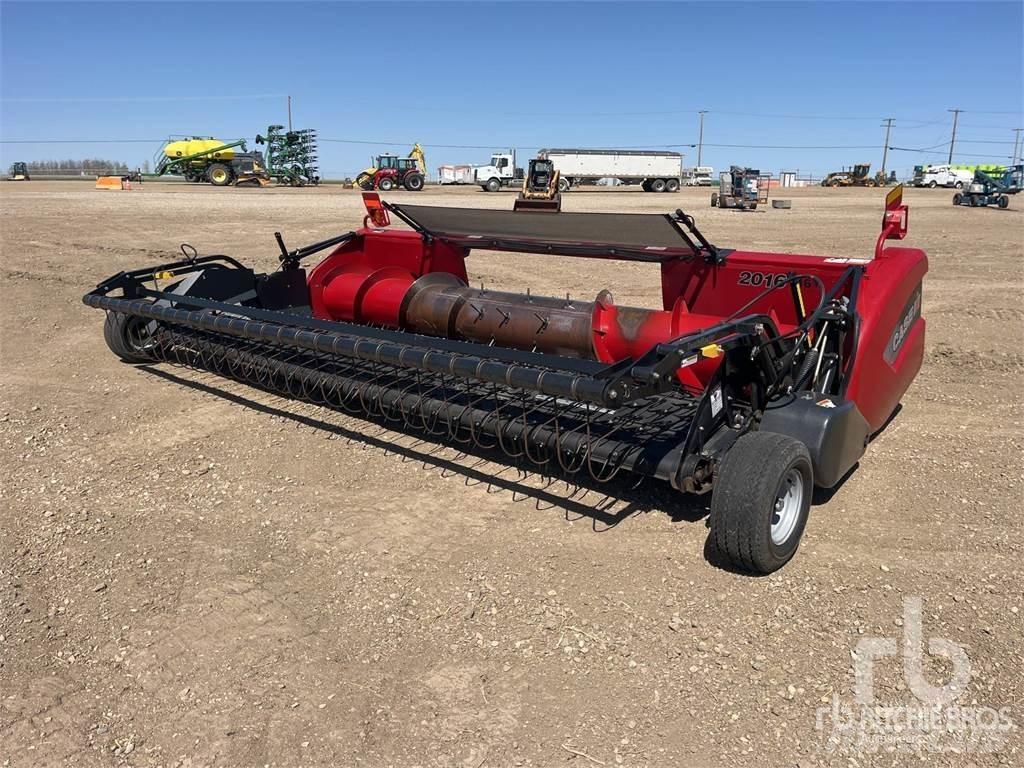 Case IH 2016 Kombainide heedrid