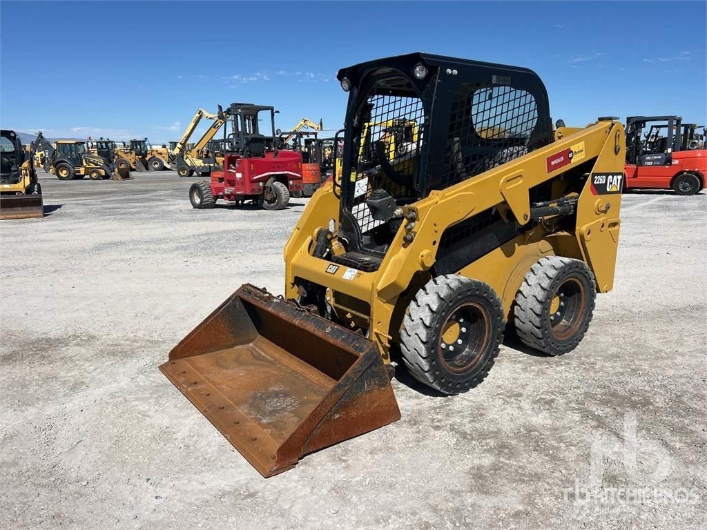 CAT 226D C1-H2 Kompaktlaadurid
