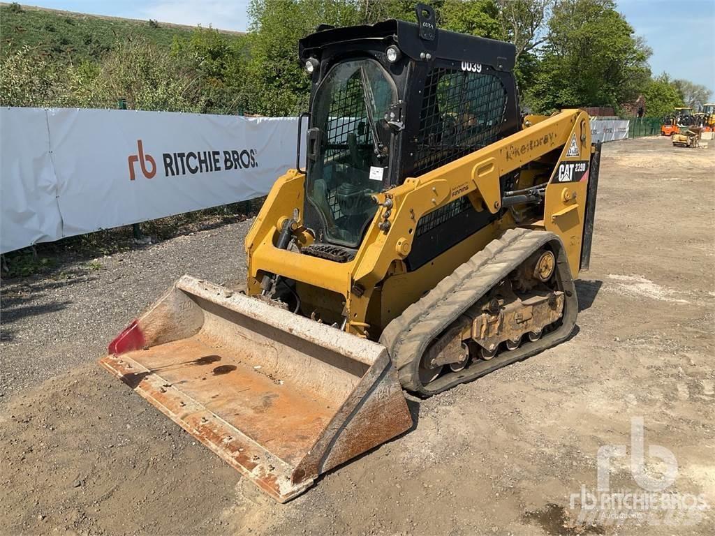 CAT 239D Kompaktlaadurid
