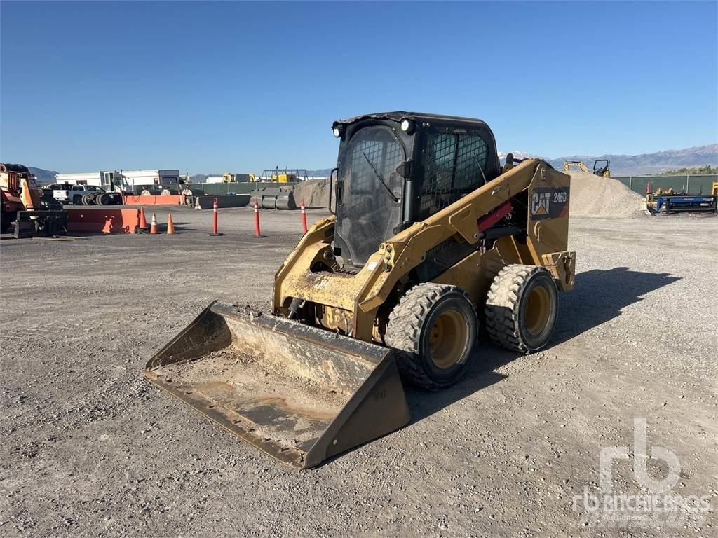 CAT 246D Kompaktlaadurid