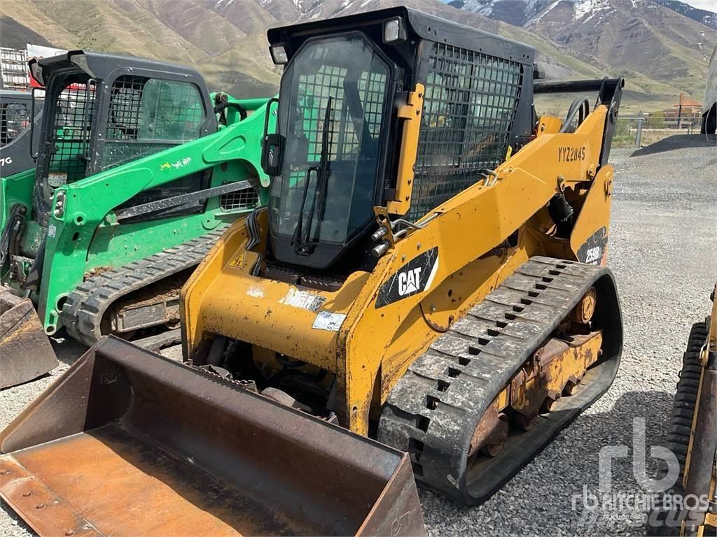 CAT 259B3 Kompaktlaadurid