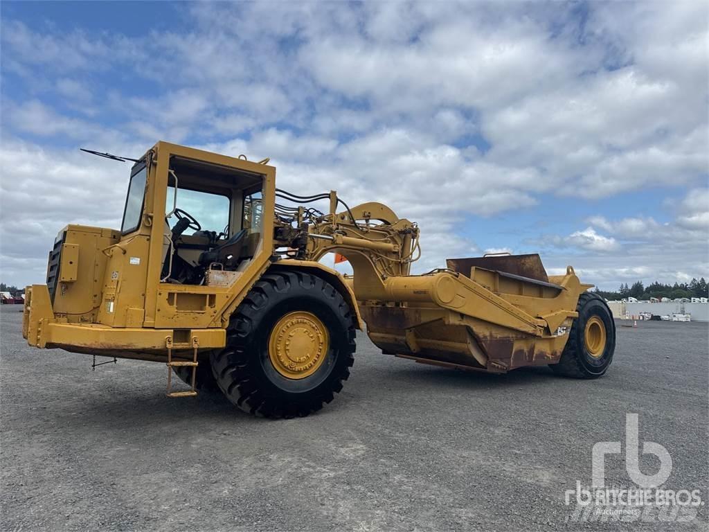 CAT 621F Kaabitsad