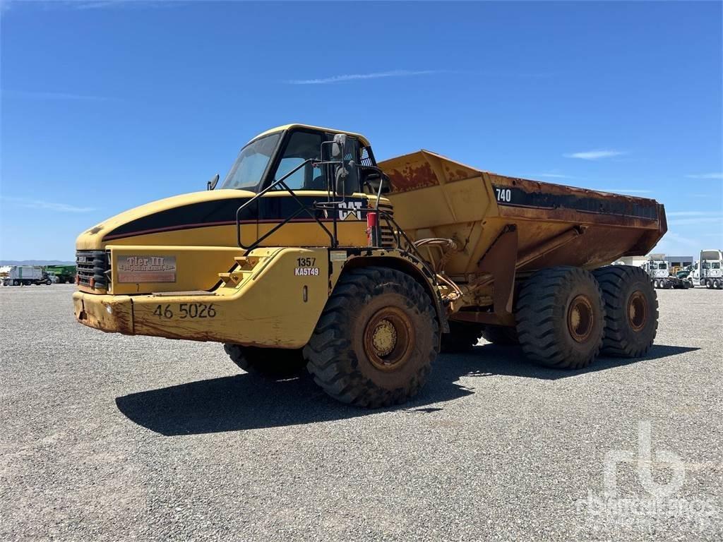 CAT 740 Liigendraamiga pinnaseveokid