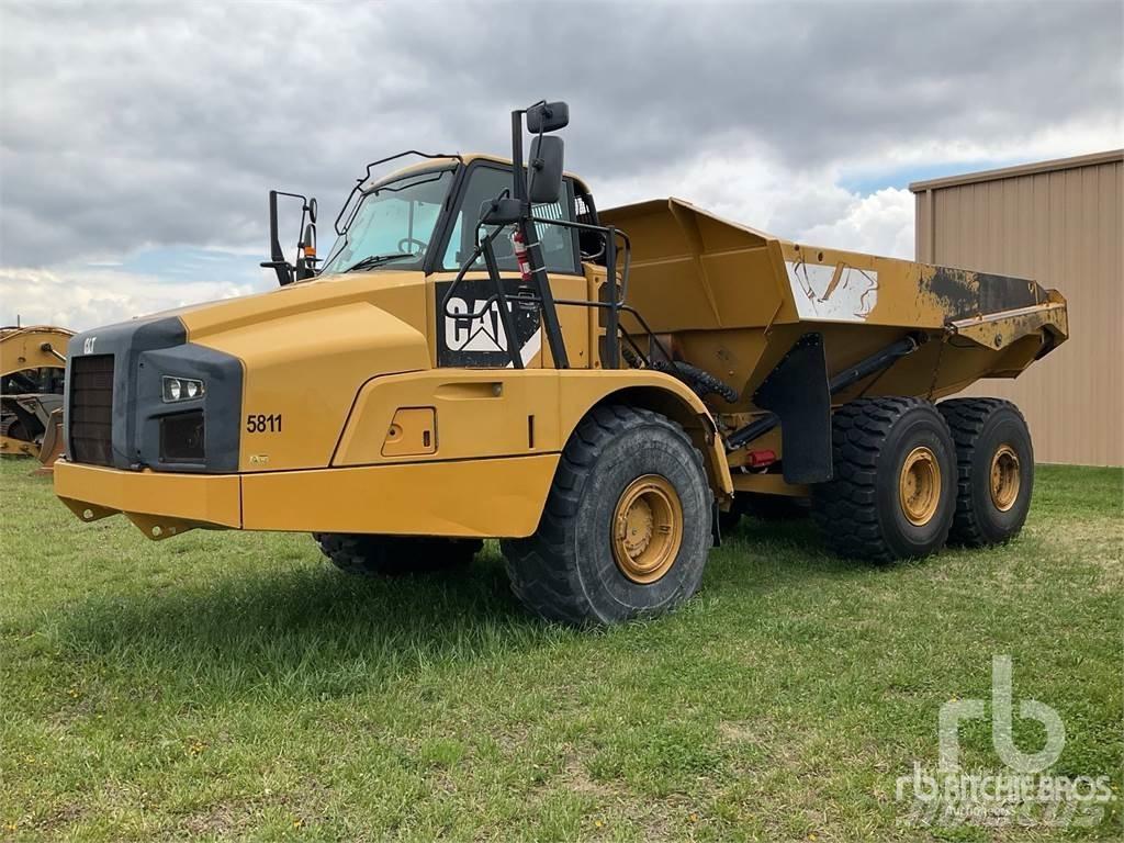 CAT 740B Liigendraamiga pinnaseveokid