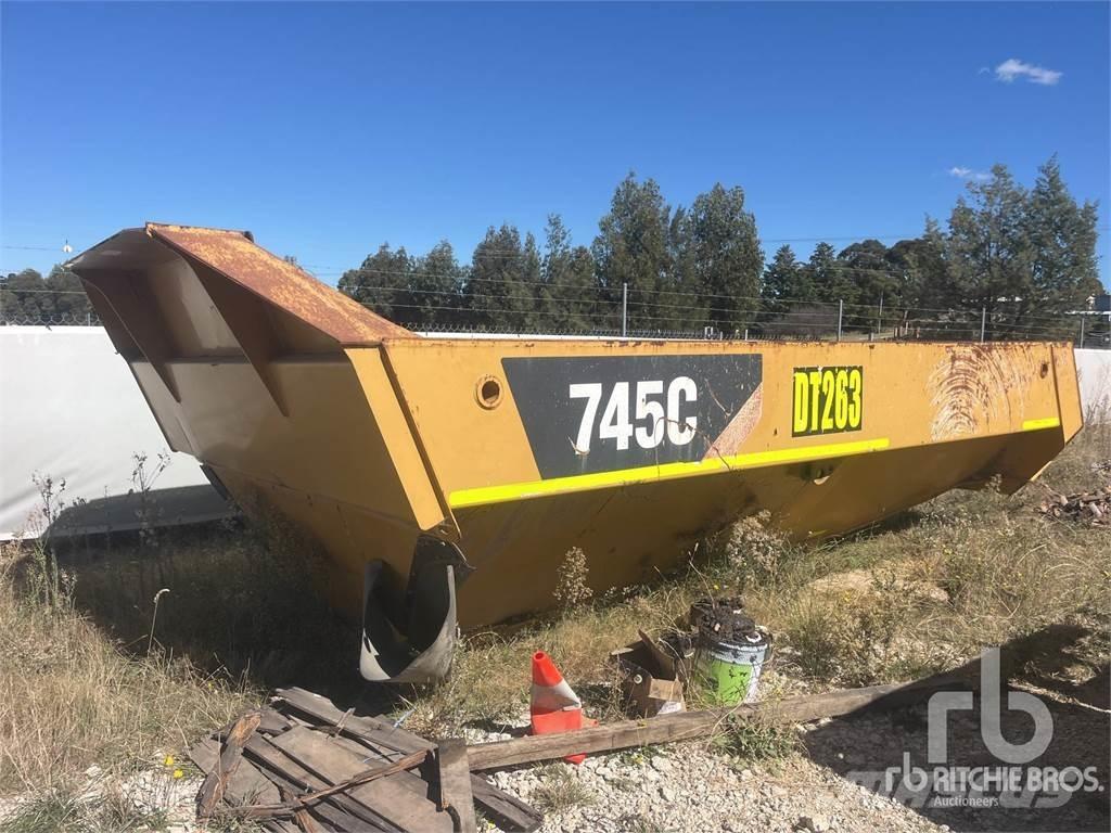 CAT 745C Kapid
