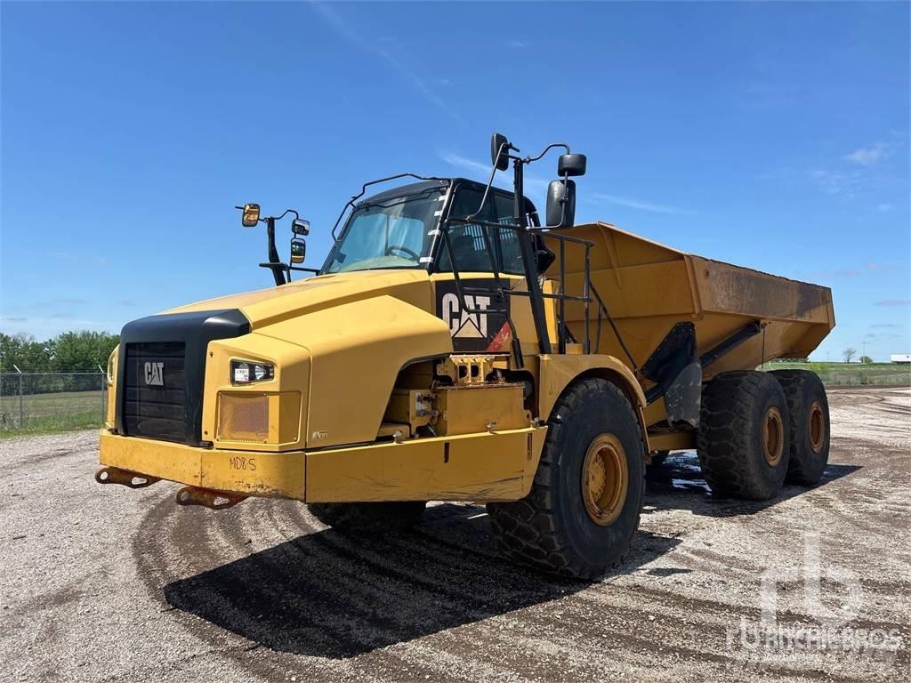 CAT 745C Liigendraamiga pinnaseveokid